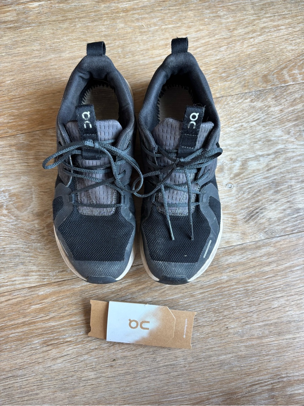 On Running Kids Lace-Up Sneakers in Black and Gray